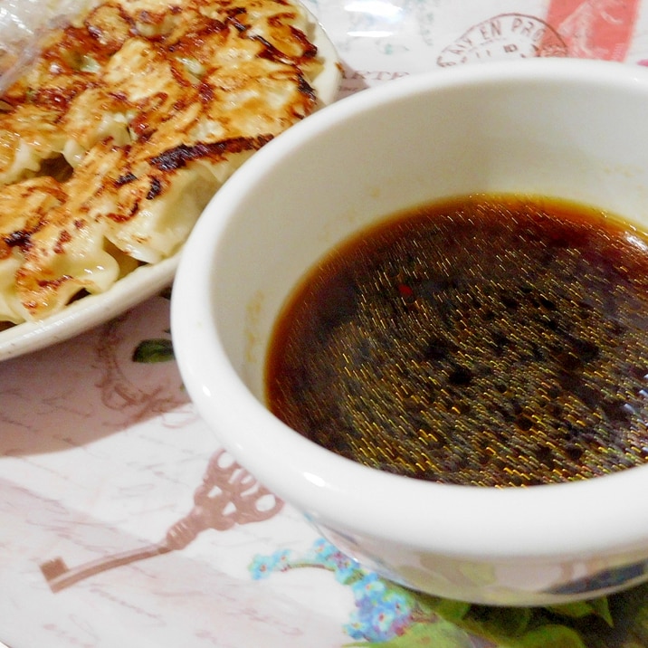 小袋に入ってるあの餃子のタレがたくさんできる レシピ 作り方 By だんご7 楽天レシピ 小袋に入ってるあの餃子のタレがたくさんできる レシピ 作り方 By だんご7 楽天レシピ